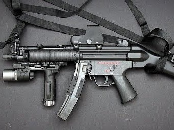 mp5-submachine-gun